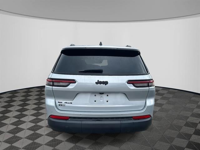 2022 Jeep Grand Cherokee L Altitude