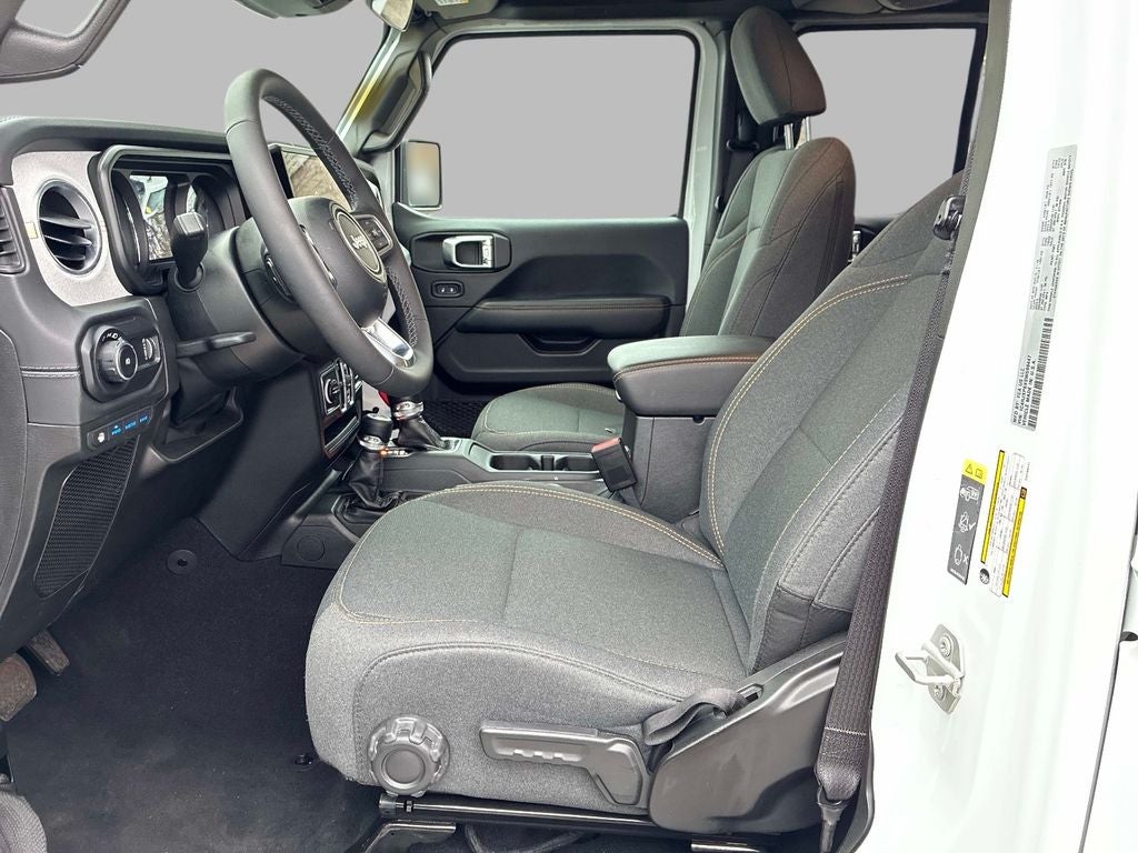 2025 Jeep Wrangler Sahara 4xe