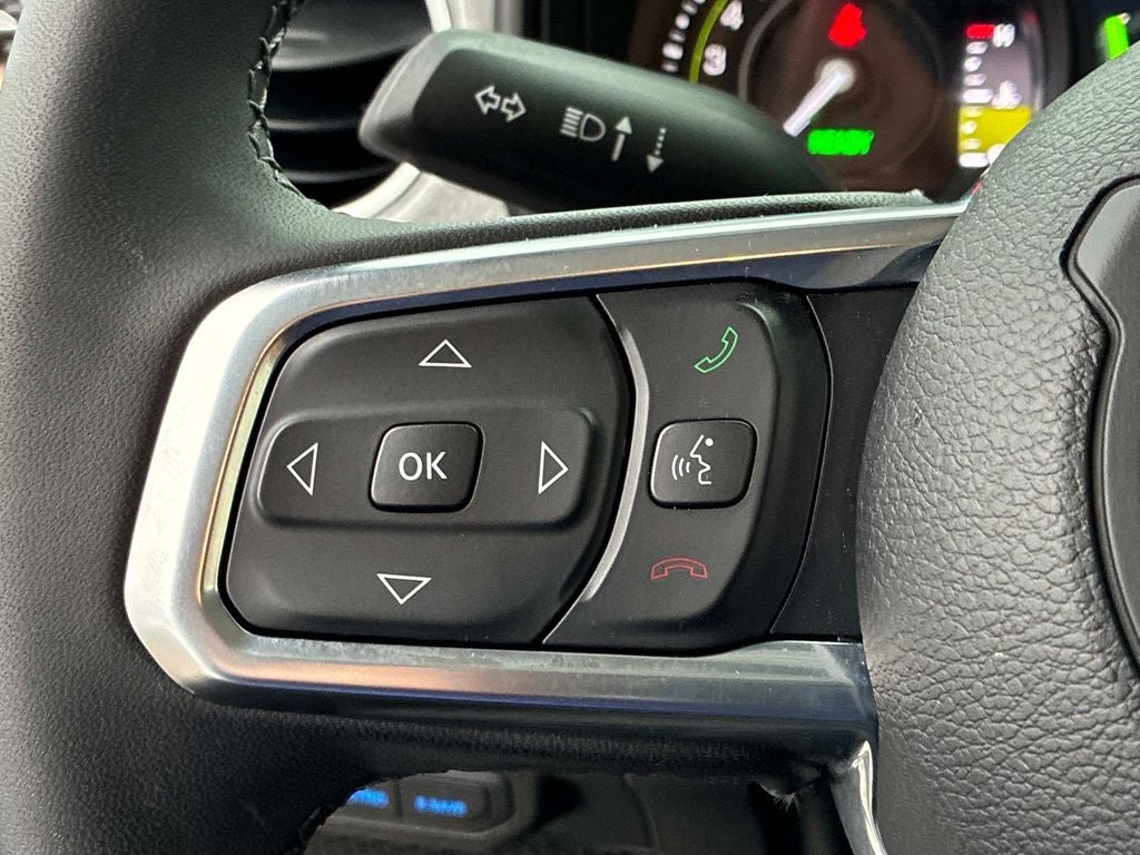 2025 Jeep Wrangler Sahara 4xe