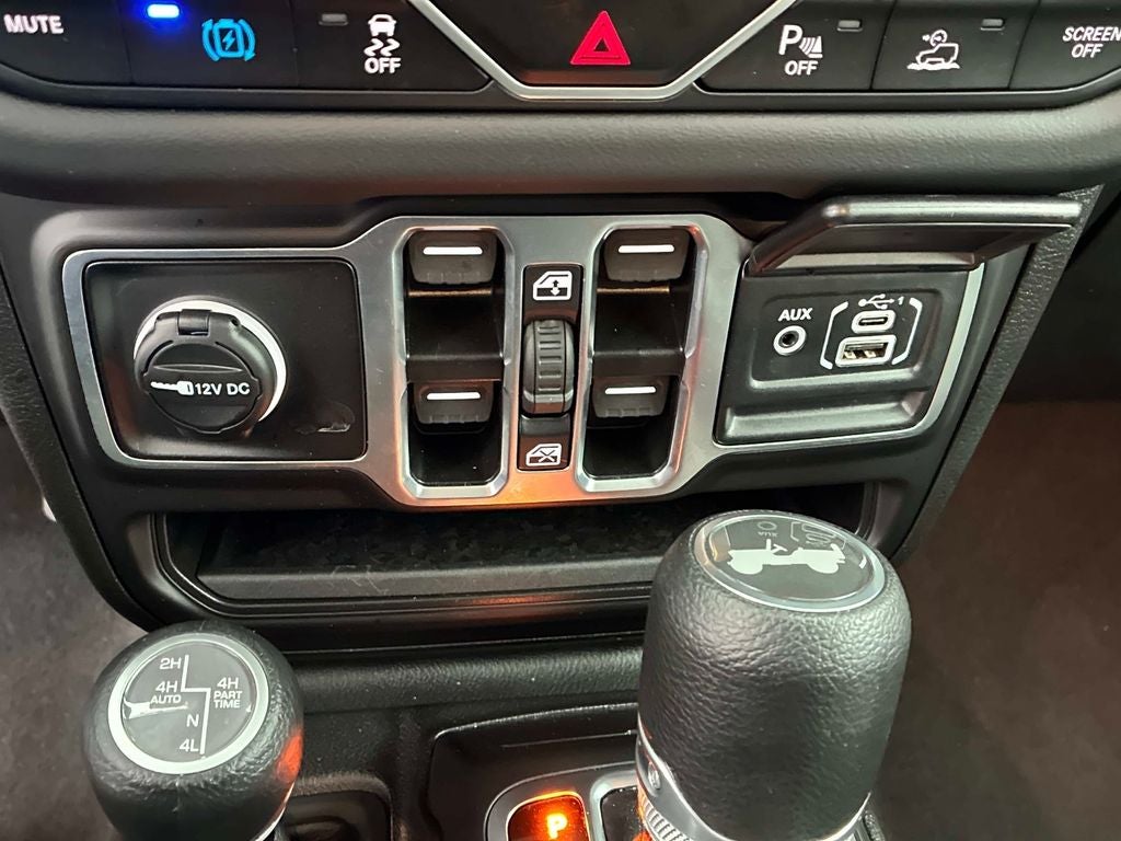 2025 Jeep Wrangler Sahara 4xe