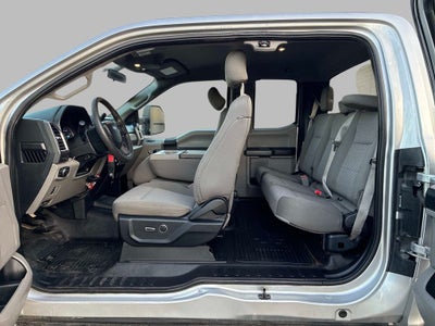 2017 Ford F-350SD XLT