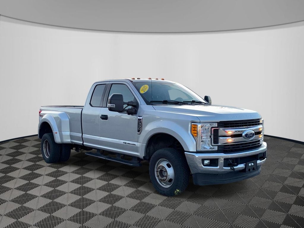 2017 Ford F-350SD XLT