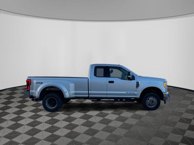 2017 Ford F-350SD XLT