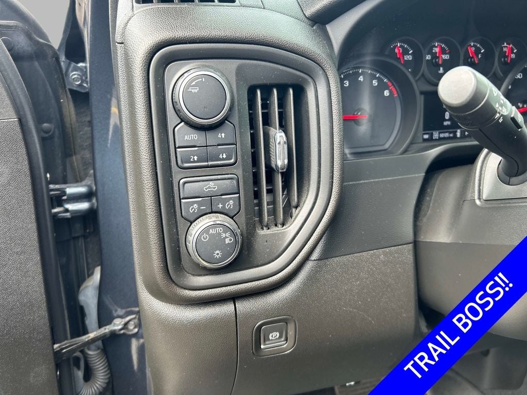 2021 Chevrolet Silverado 1500 Custom Trail Boss