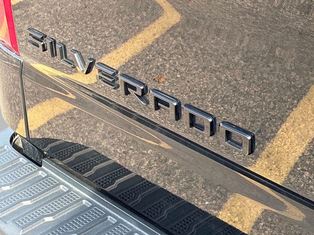 2021 Chevrolet Silverado 1500 LT LT1