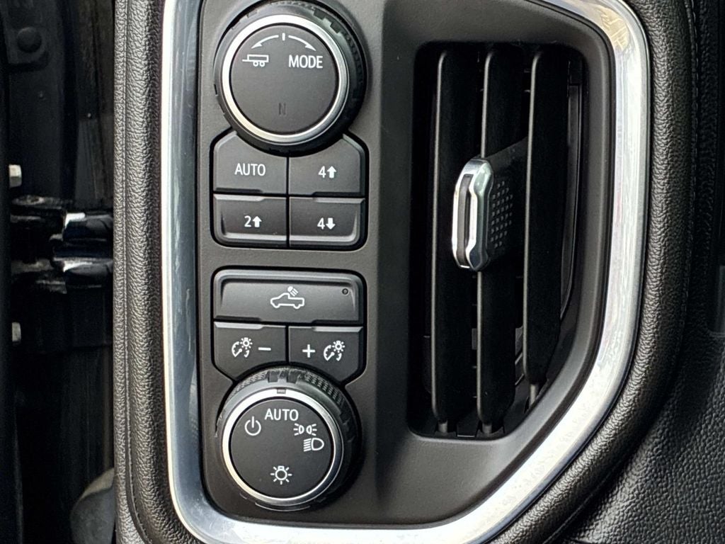 2021 Chevrolet Silverado 1500 LT LT1
