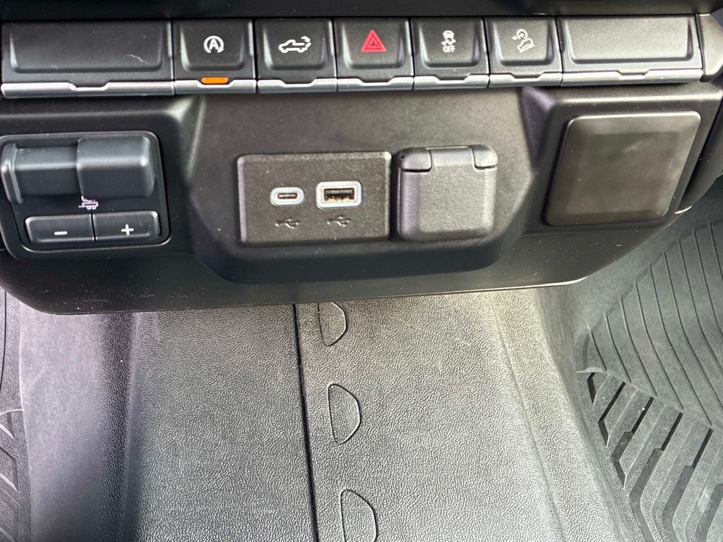 2021 Chevrolet Silverado 1500 LT LT1