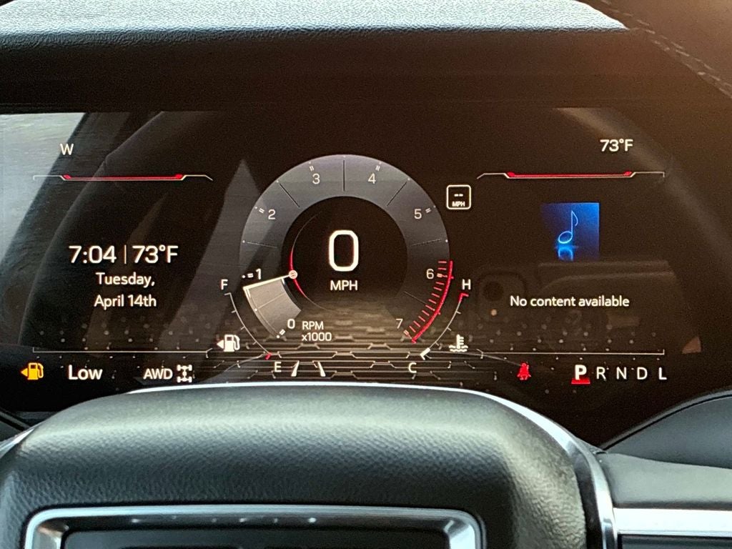 2025 GMC Acadia Elevation