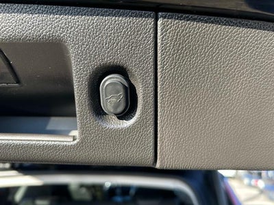 2017 Cadillac Escalade ESV Luxury