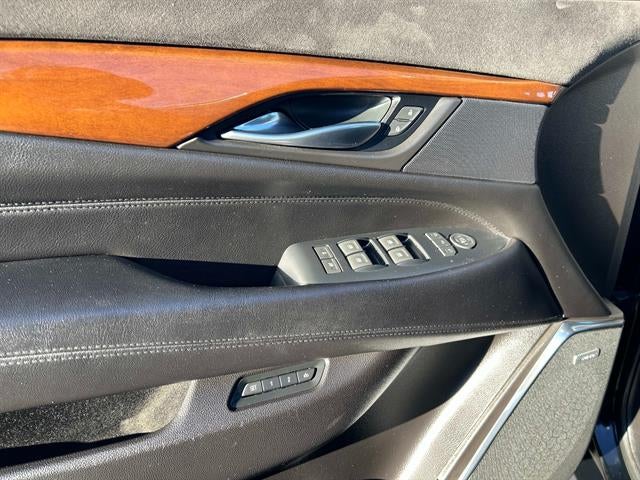2017 Cadillac Escalade ESV Luxury