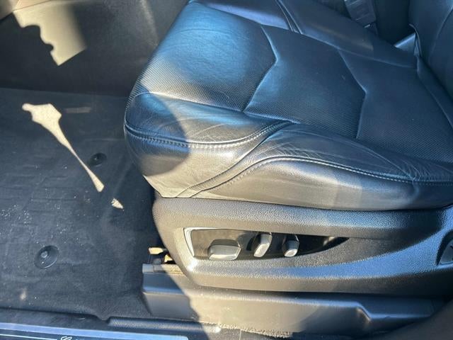 2017 Cadillac Escalade ESV Luxury