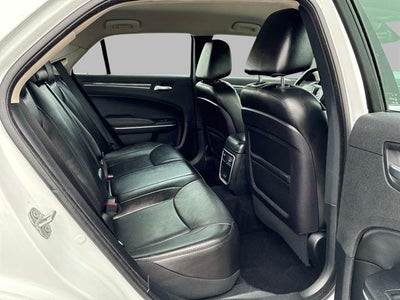 2019 Chrysler 300 Touring L