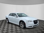 2019 Chrysler 300 Touring L