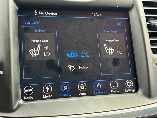 2019 Chrysler 300 Touring L