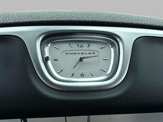 2019 Chrysler 300 Touring L