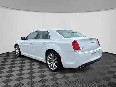 2019 Chrysler 300 Touring L
