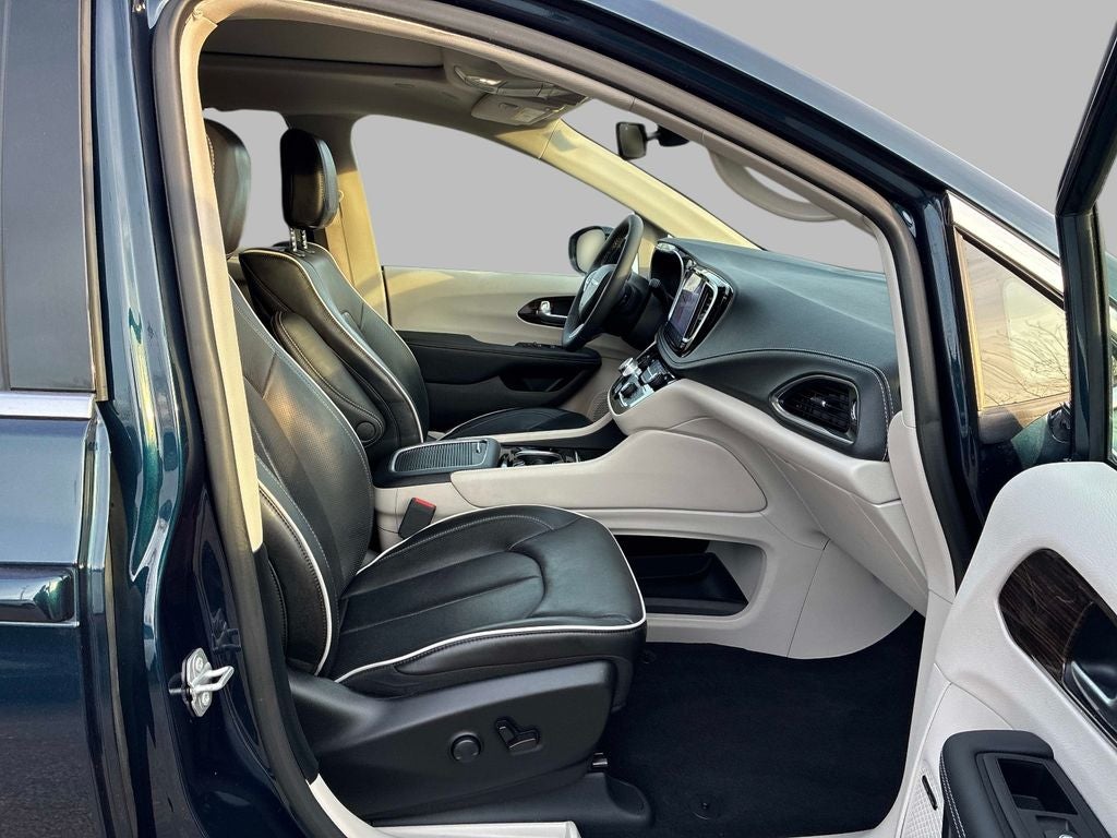 2024 Chrysler Pacifica Limited