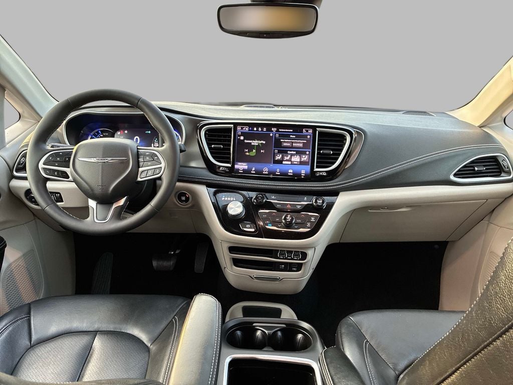 2022 Chrysler Pacifica Hybrid Touring L