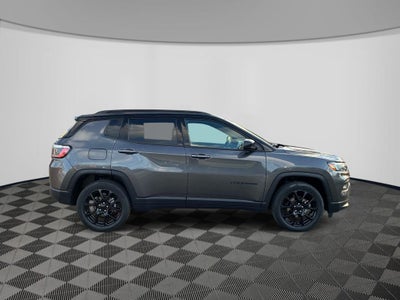 2022 Jeep Compass Altitude