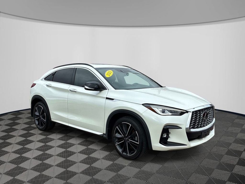 2023 INFINITI QX55 LUXE
