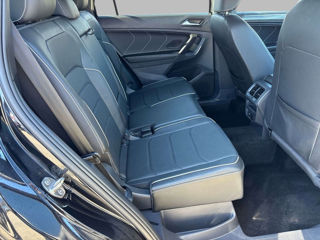 2023 Volkswagen Tiguan 2.0T SEL R-Line