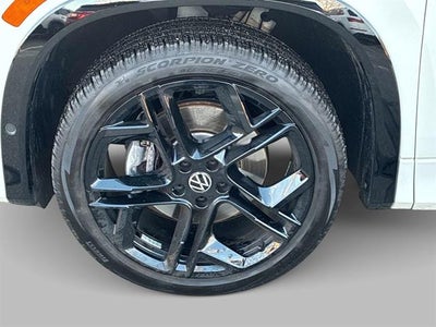 2025 Volkswagen Tiguan SE R-Line Black 4Motion