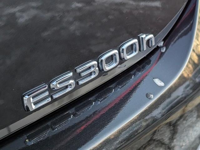 2024 Lexus ES Base