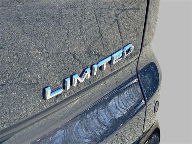 2025 Toyota Crown Signia Limited