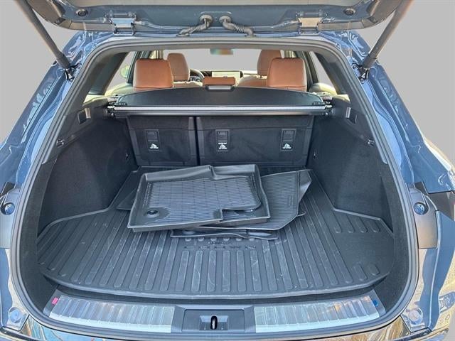 2025 Toyota Crown Signia Limited