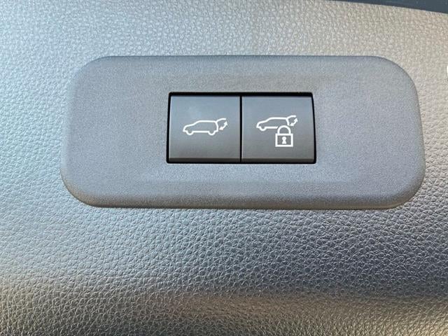 2025 Toyota Crown Signia Limited