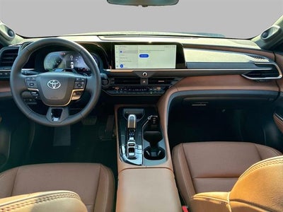 2025 Toyota Crown Signia Limited