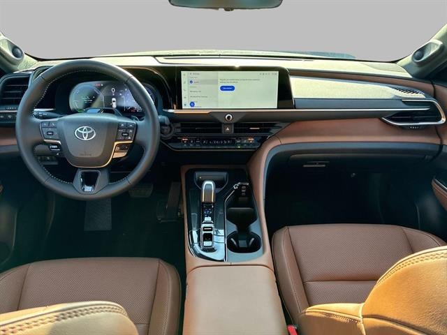 2025 Toyota Crown Signia Limited