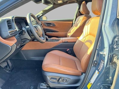 2025 Toyota Crown Signia Limited