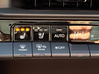 2025 Toyota Crown Signia Limited