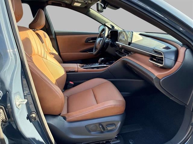 2025 Toyota Crown Signia Limited