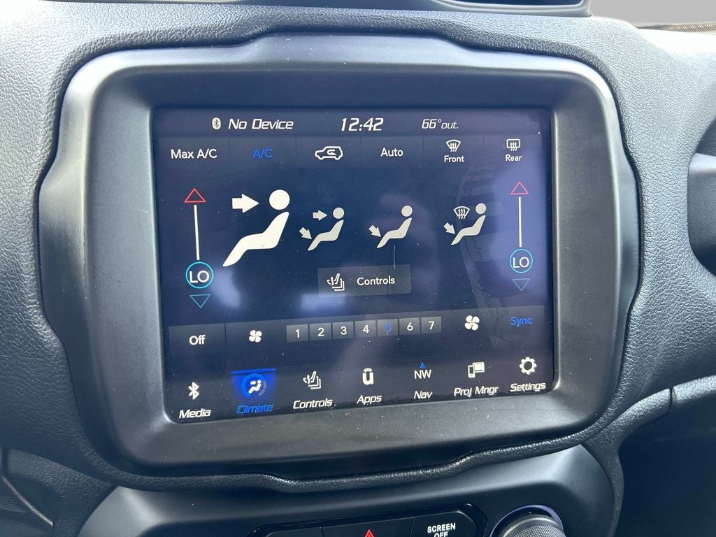 2023 Jeep Renegade Latitude