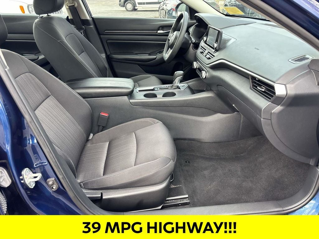 2022 Nissan Altima 2.5 S