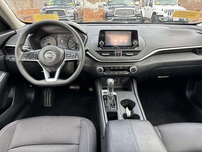 2022 Nissan Altima 2.5 S