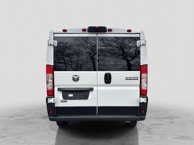 2025 RAM ProMaster 2500 Base 136 WB