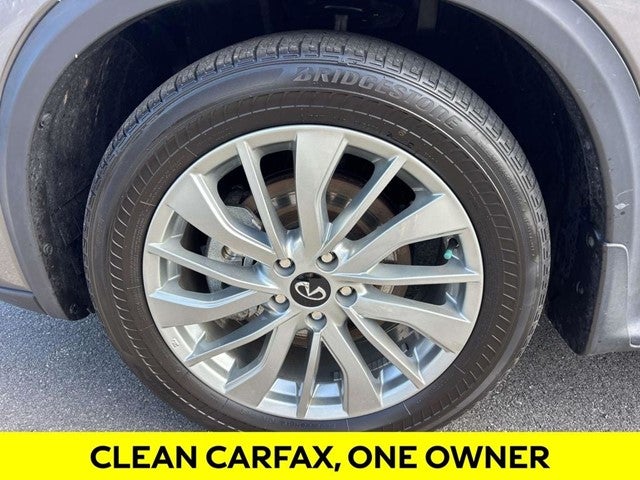 2023 INFINITI QX50 LUXE