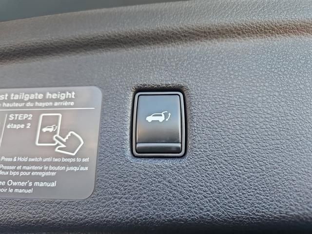 2022 INFINITI QX50 LUXE