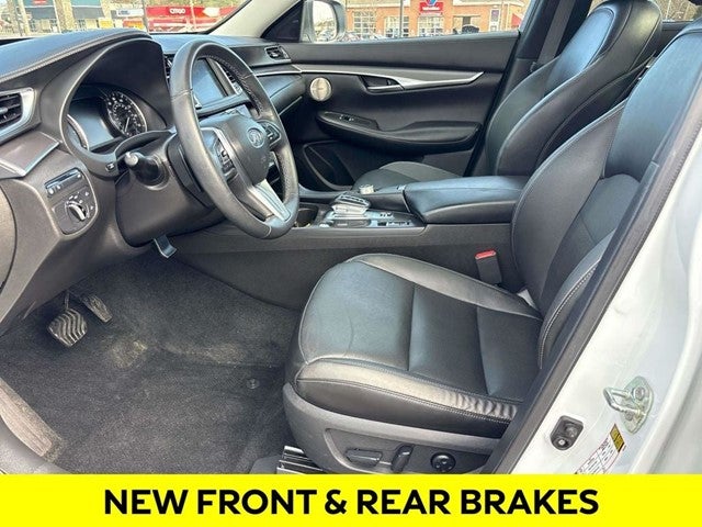 2023 INFINITI QX50 LUXE