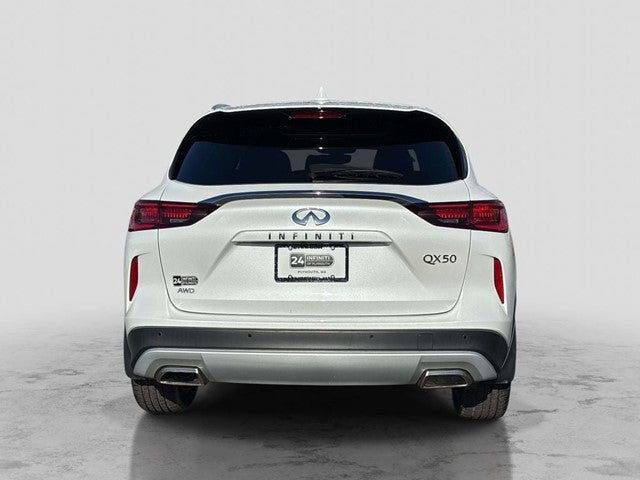 2023 INFINITI QX50 LUXE