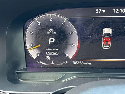 2023 INFINITI QX60 LUXE