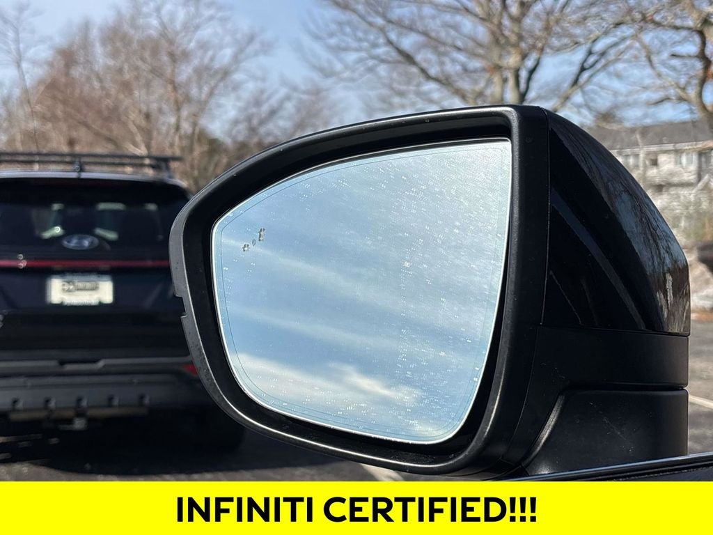 2023 INFINITI QX60 LUXE