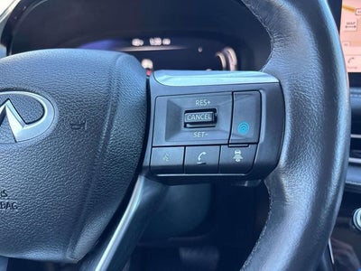 2023 INFINITI QX60 LUXE