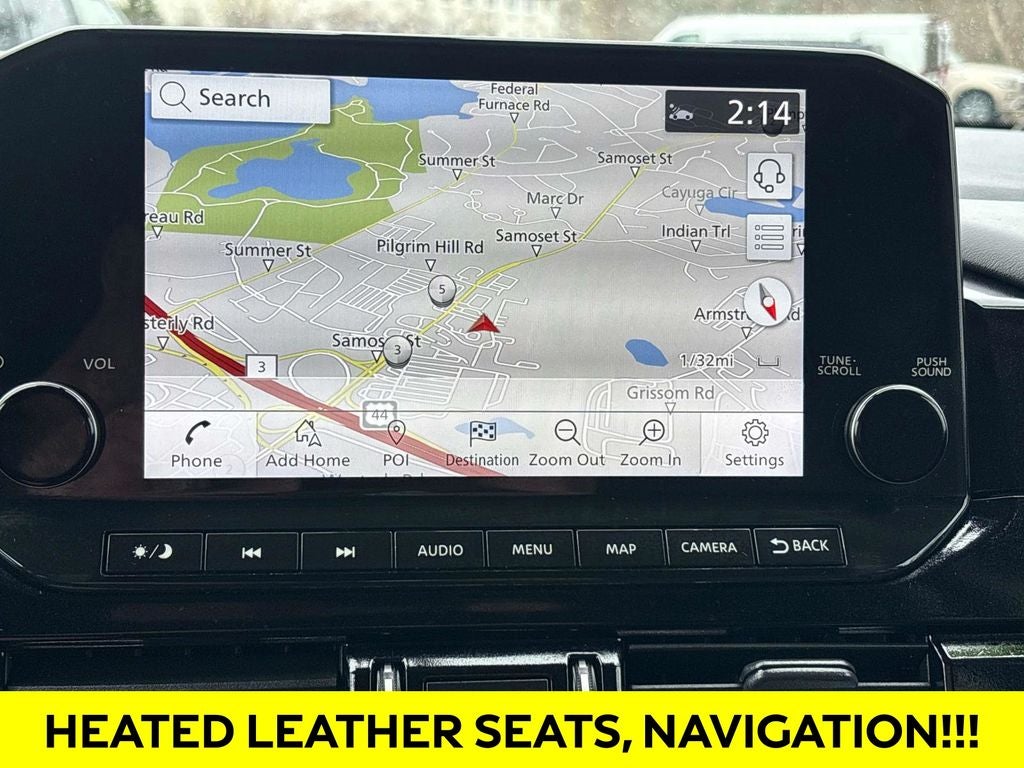 2023 Nissan Pathfinder SL