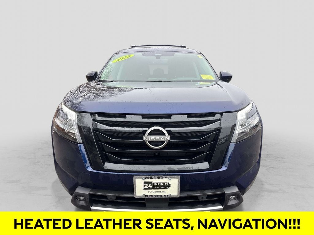 2023 Nissan Pathfinder SL