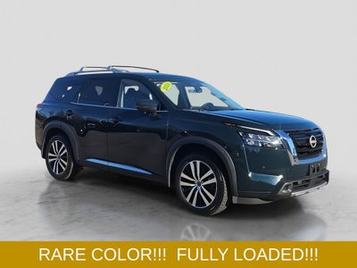 2024 Nissan Pathfinder Platinum