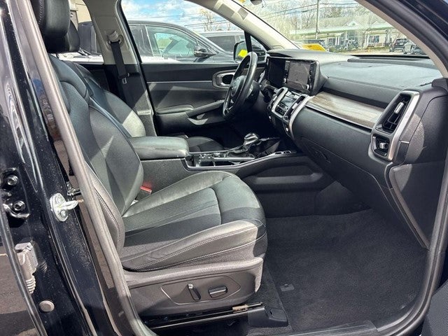 2023 Kia Sorento X-Line EX